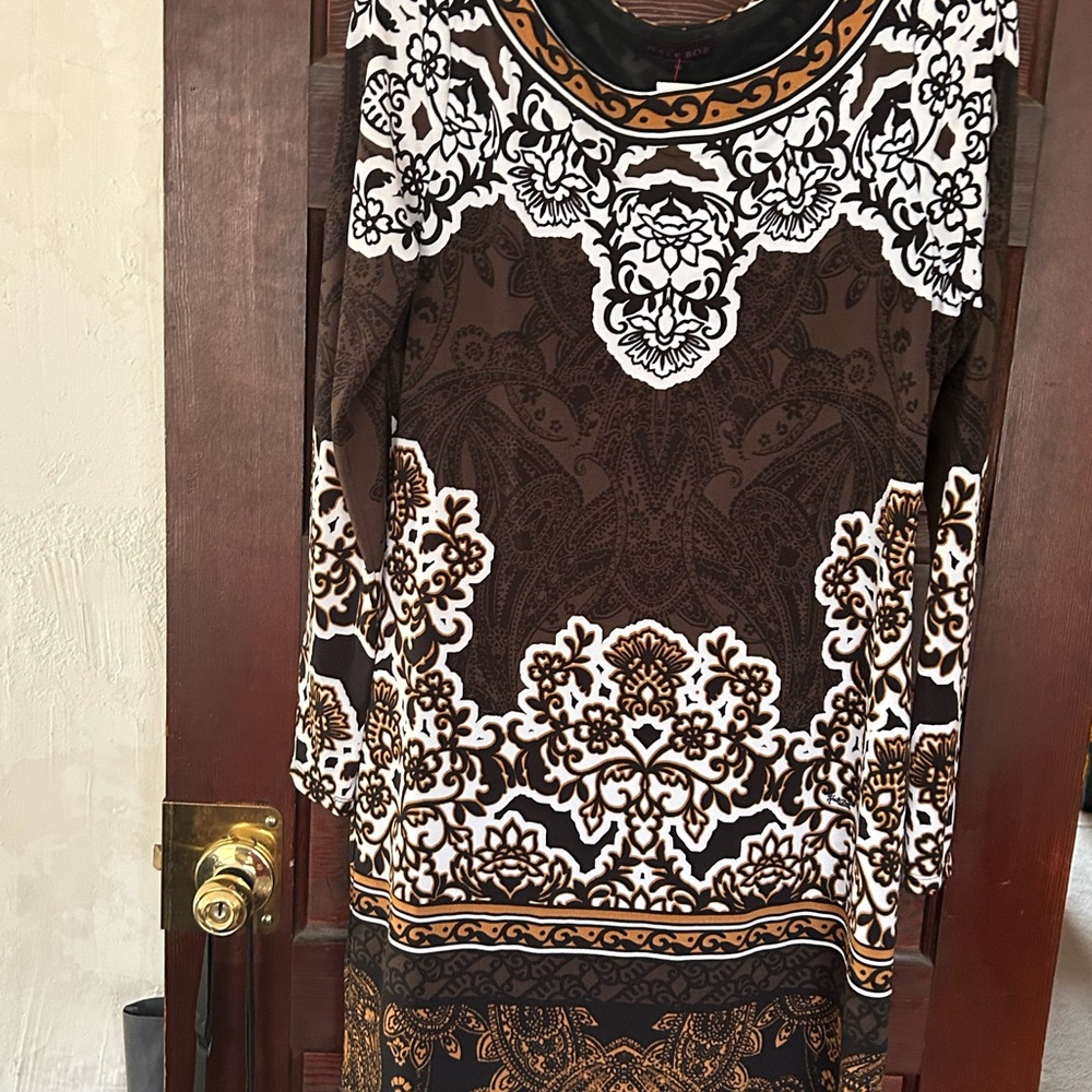 Elegant Brown and White Patterned Dress